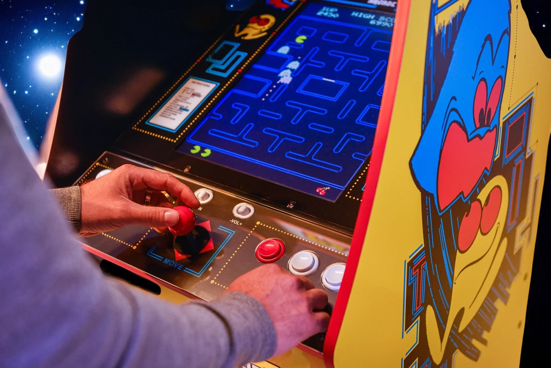 Pacman Legacy Arcade Deluxe Edition